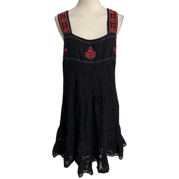 FREE PEOPLE Embroidered Black Sleeveless Dress Lace Flower Summer Sun Size S XS - Picture 1 of 5